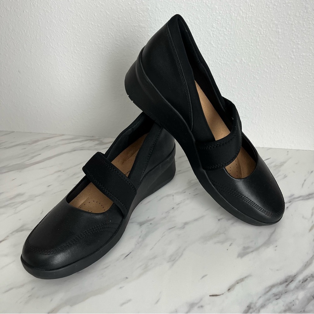 Clarks Suttyn May Loafers